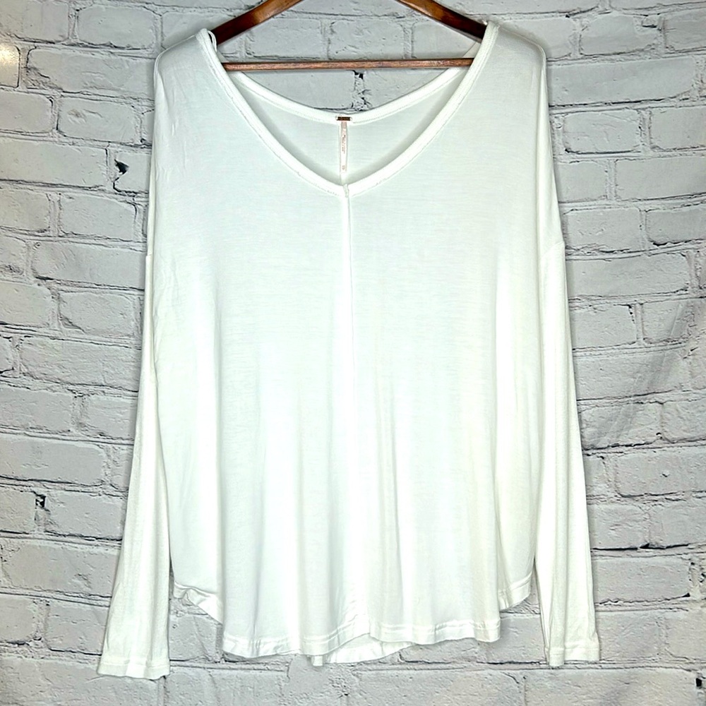 Free People Off-White Long Sleeve Over-Sized Top Size X-Small